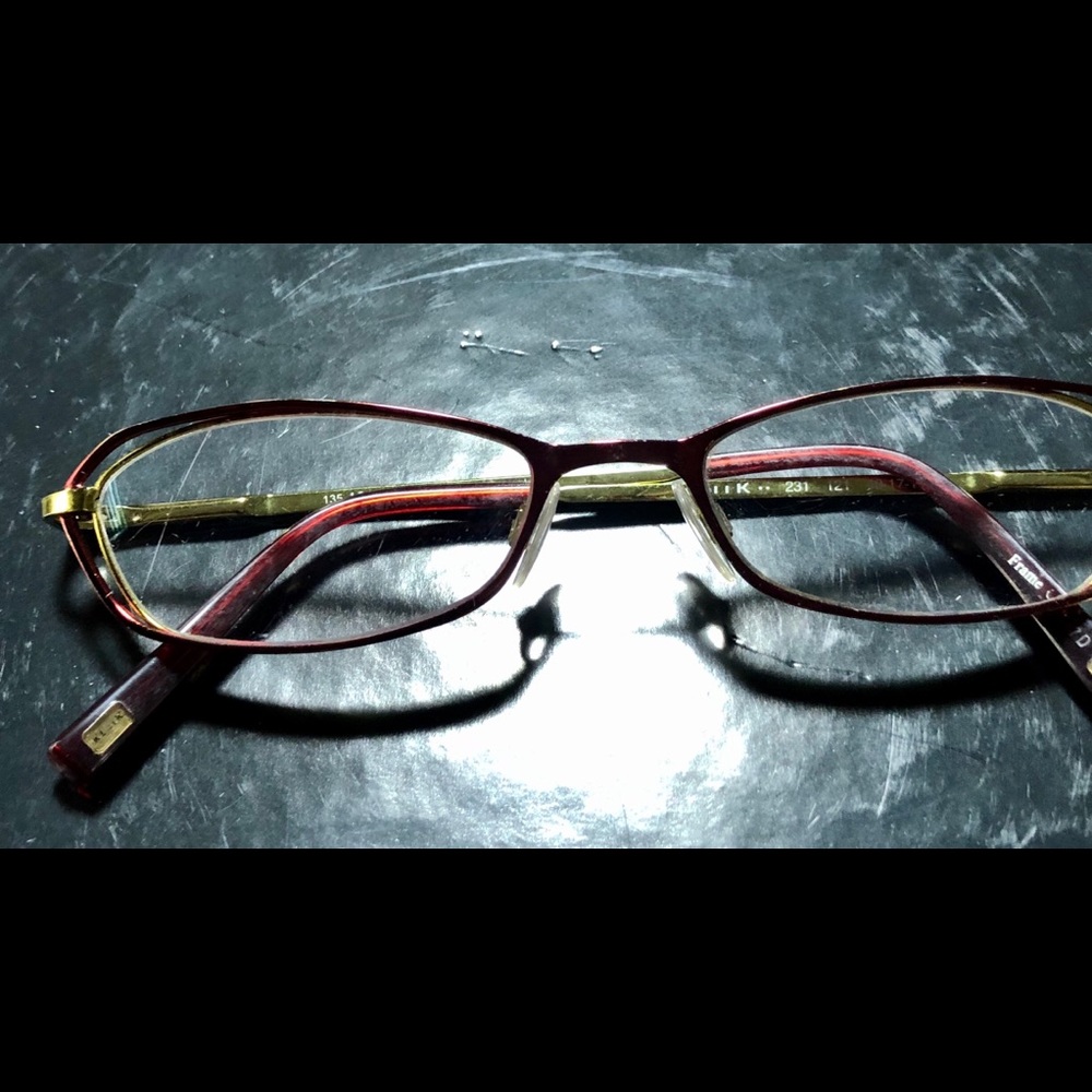Eyeglasses